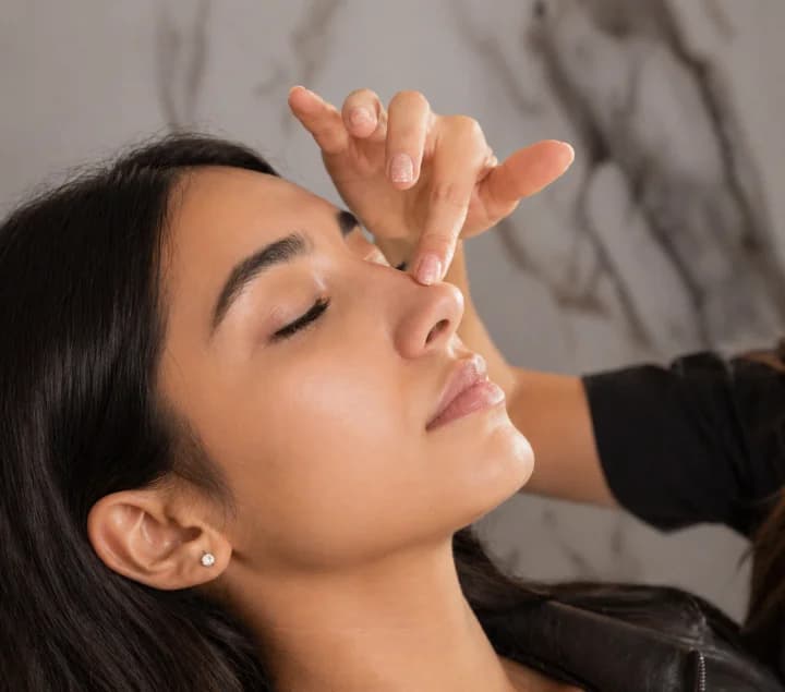 Rinoplastia: Mitos y Verdades que Debes Conocer